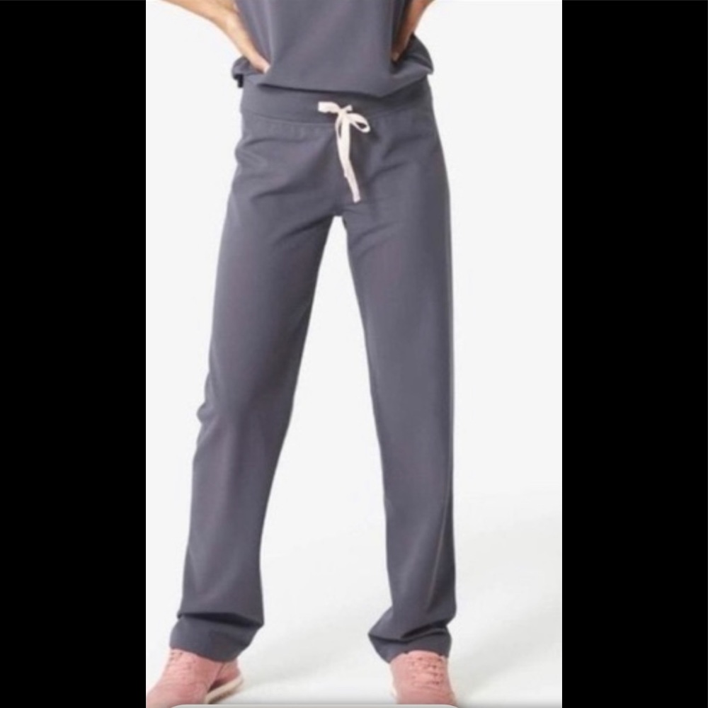 Figs charcoal Livingston scrub pants (pink draw string) Rare Size XS